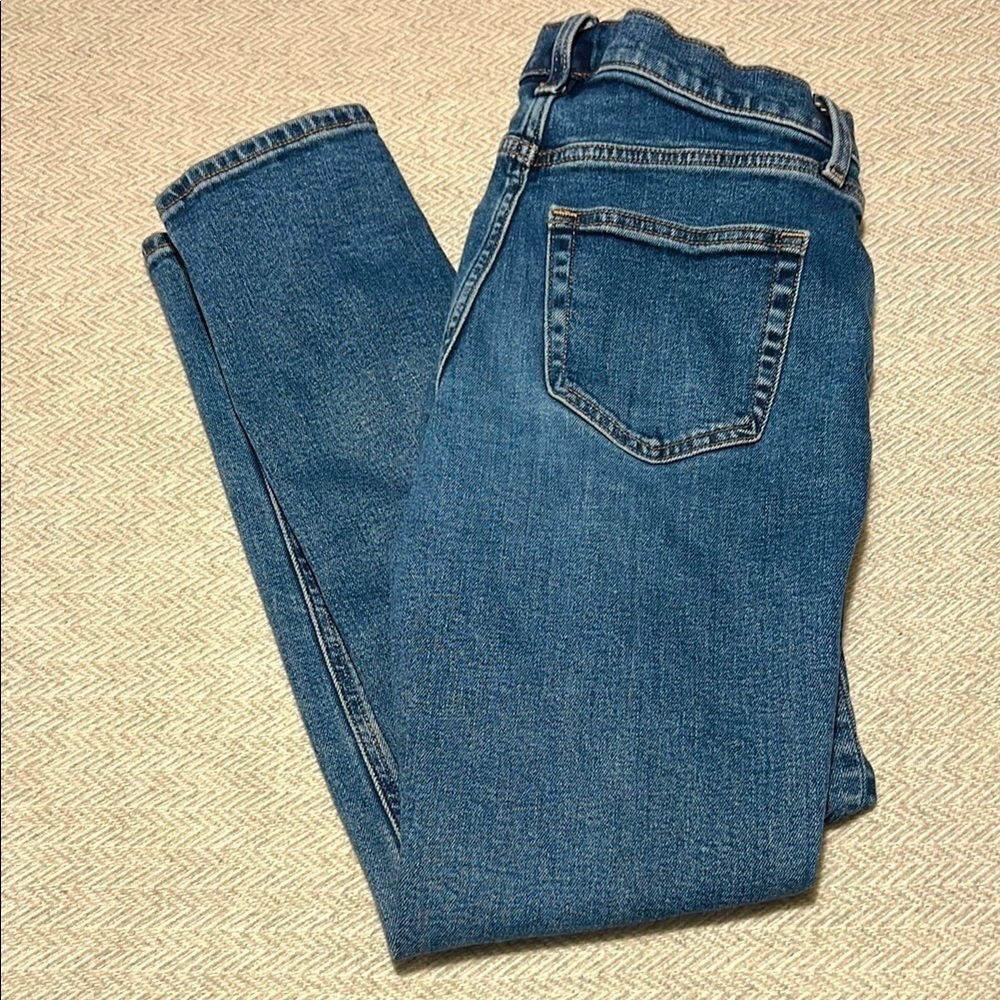 Uniqlo Sim Straight Vintage Wash Jeans. Size 3